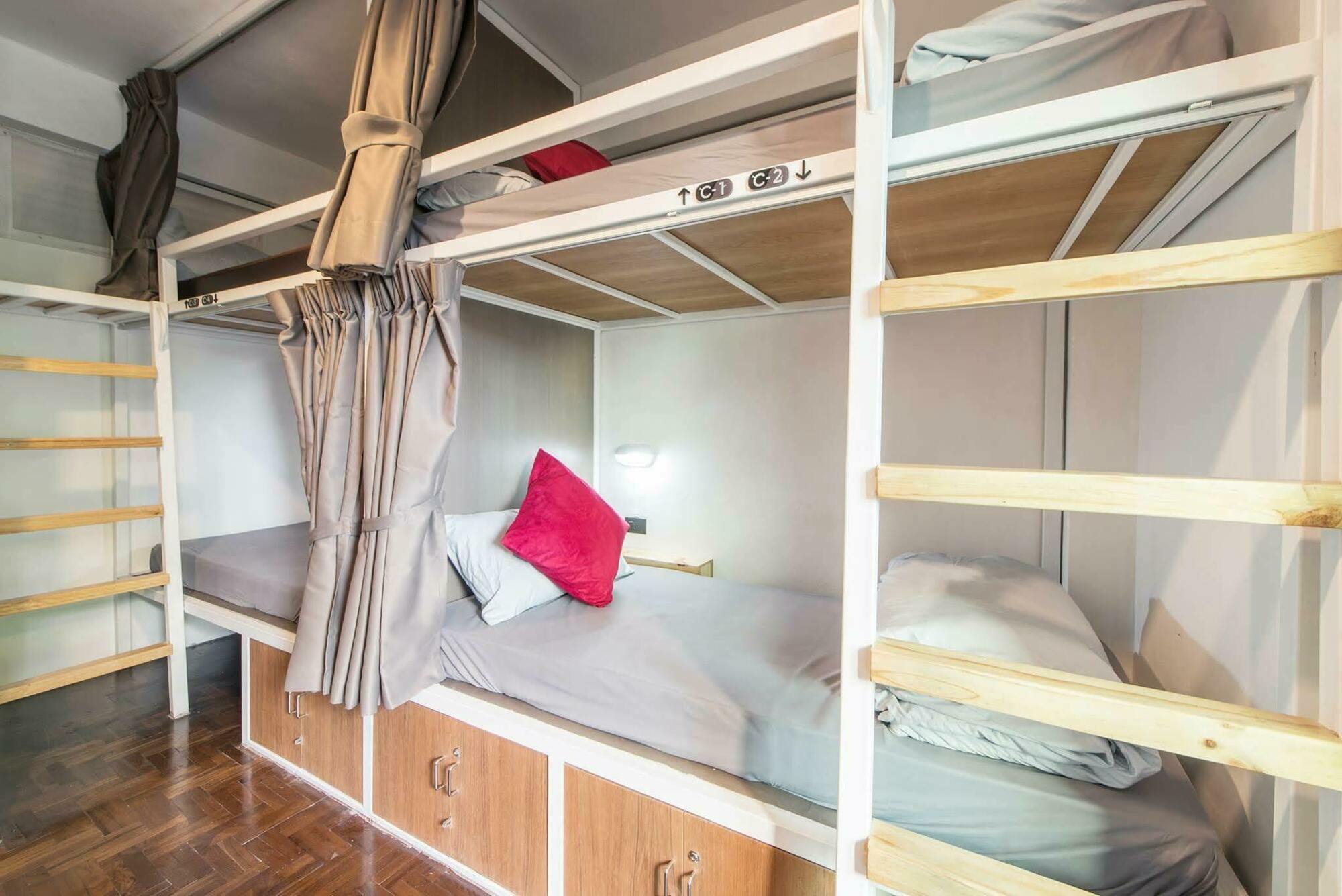 Haus Hostel Chiang Mai Zewnętrze zdjęcie