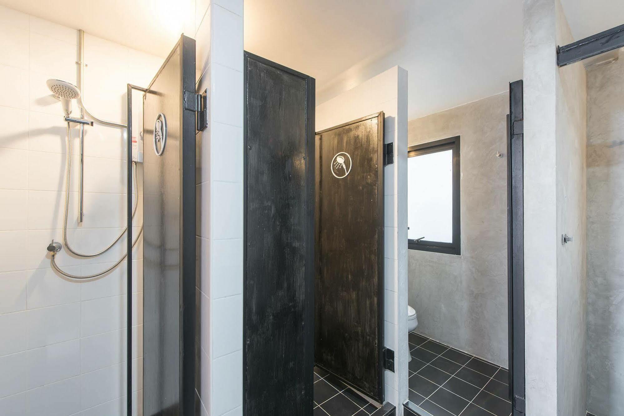 Haus Hostel Chiang Mai Zewnętrze zdjęcie