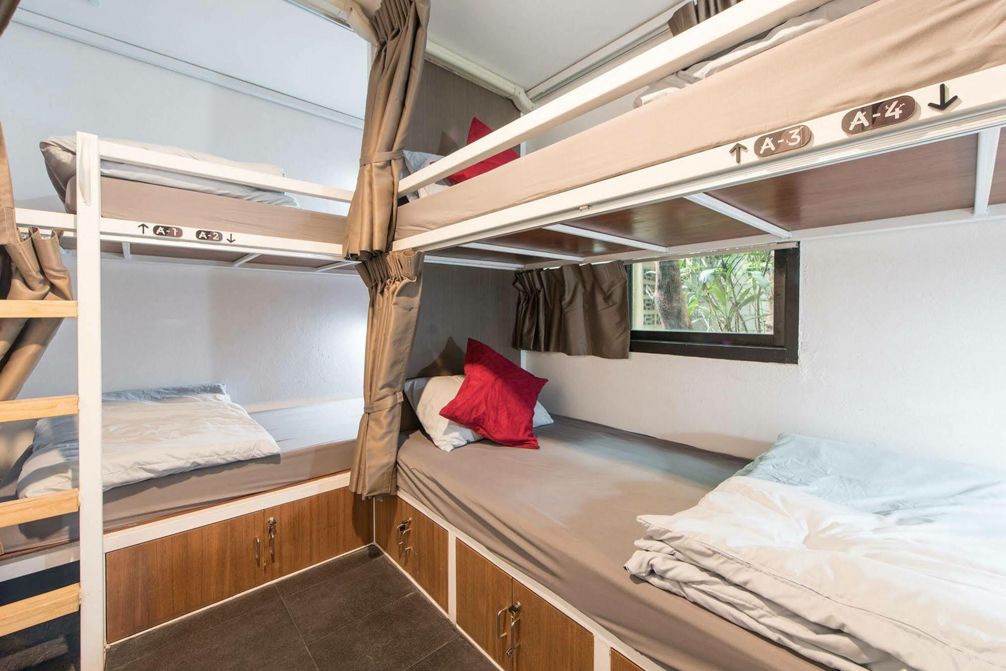 Haus Hostel Chiang Mai Zewnętrze zdjęcie