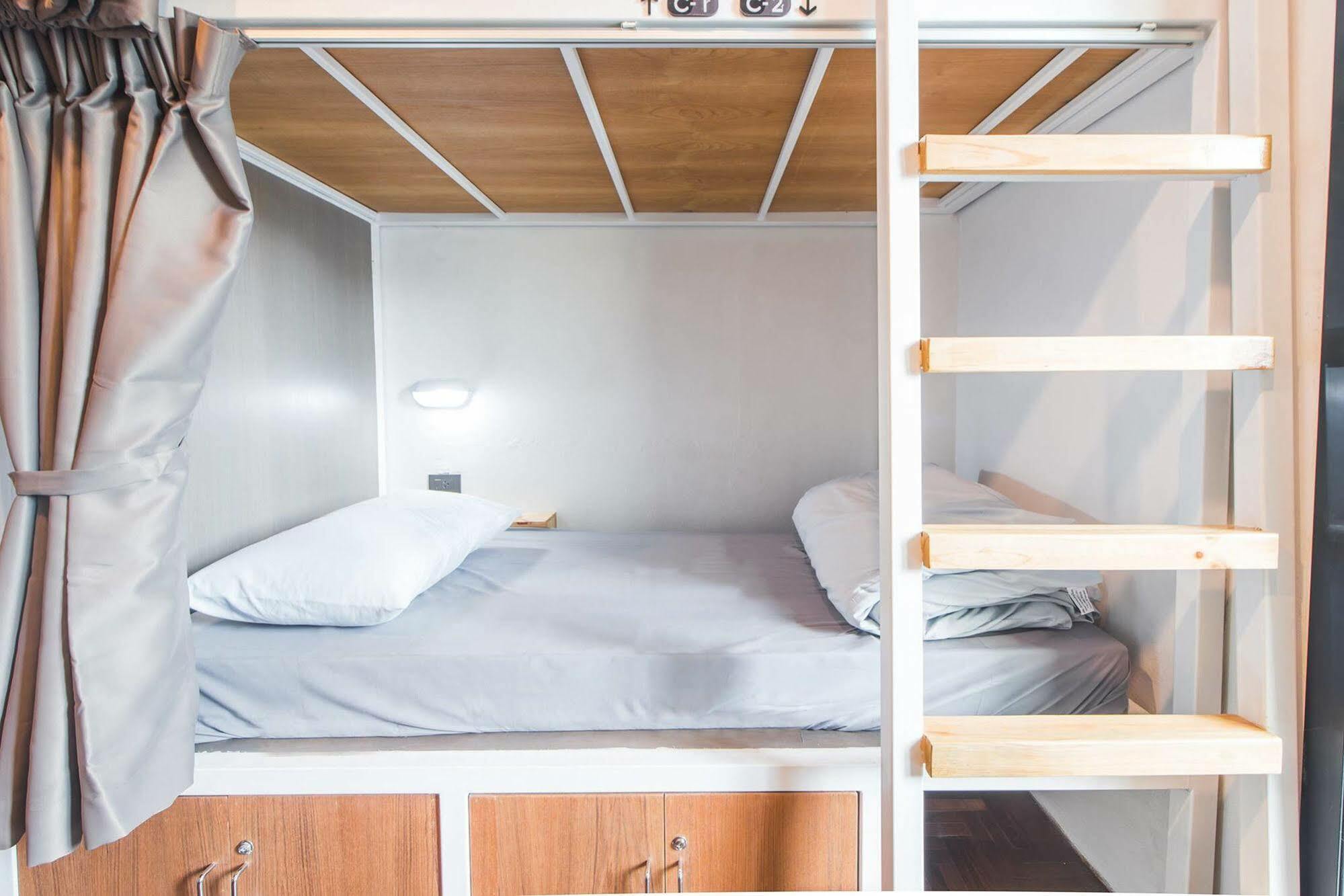 Haus Hostel Chiang Mai Zewnętrze zdjęcie