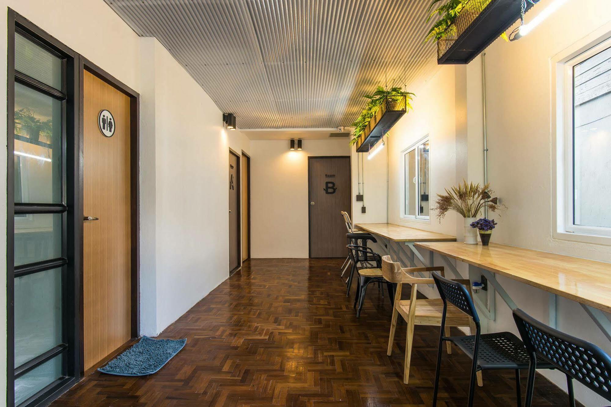 Haus Hostel Chiang Mai Zewnętrze zdjęcie