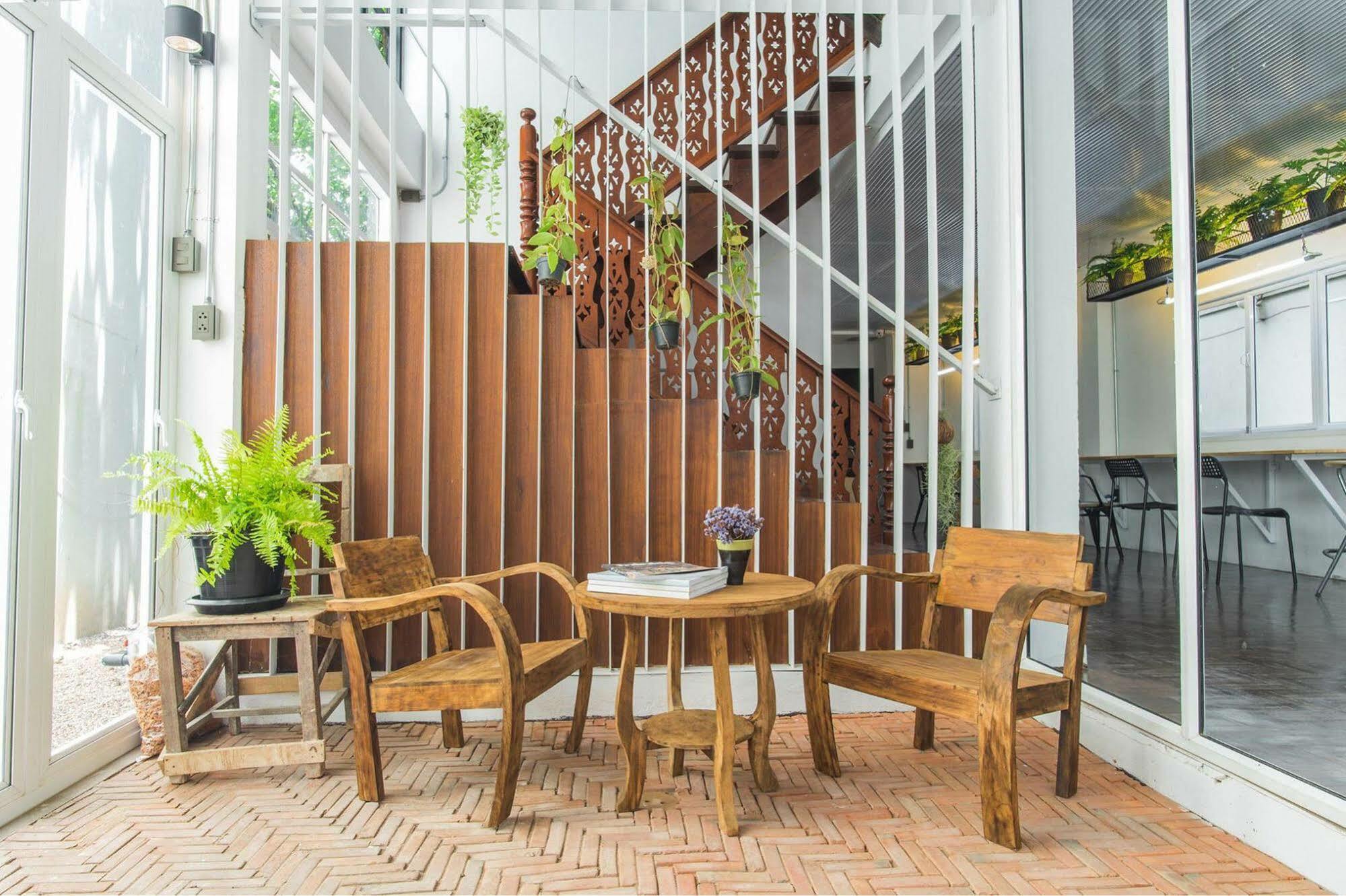 Haus Hostel Chiang Mai Zewnętrze zdjęcie